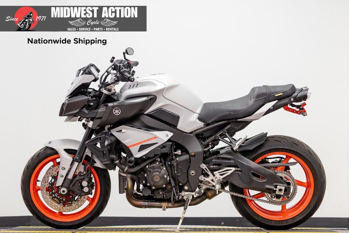 2019 YAMAHA MT-10